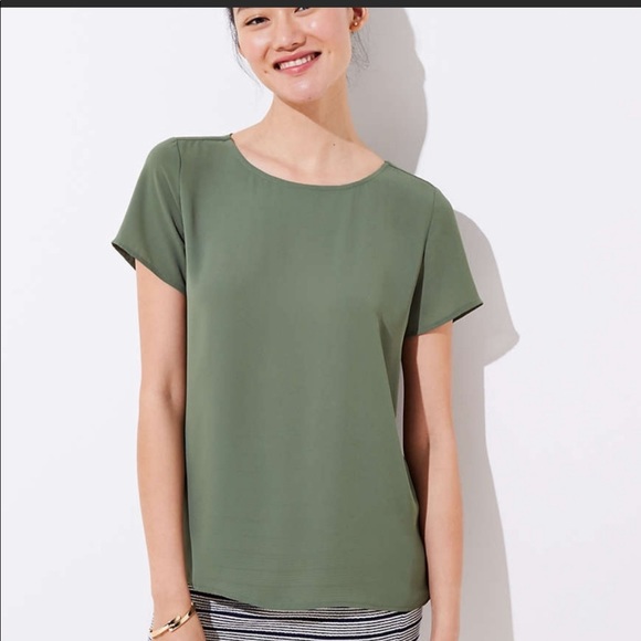 Ann Taylor Tops - NWOT Pleated Top